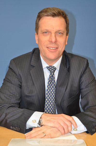 Axel Hölzer Vorstandsvorsitzender Marseille-Kliniken AG 